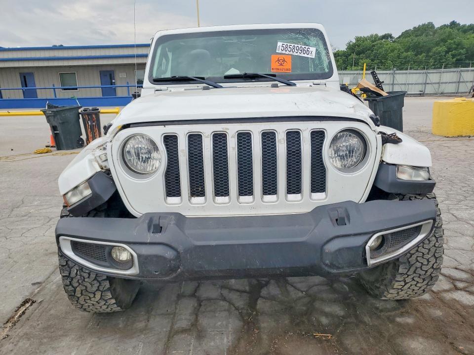 2020 JEEP WRANGLER UNLIMITED SAHARA — Фото 5 из 13