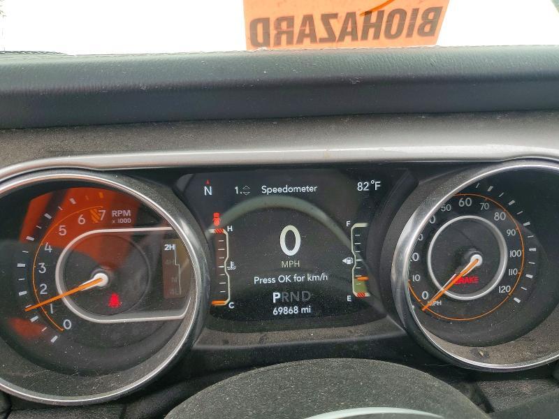 2020 JEEP WRANGLER UNLIMITED SAHARA — Фото 9 из 13