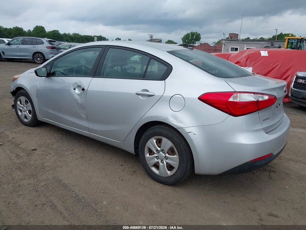 KNAFK4A63G5527412 2016 KIA FORTE photo no. 12