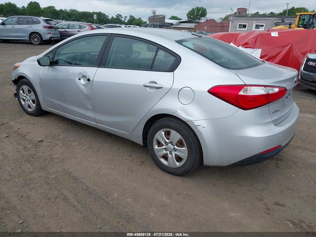 KNAFK4A63G5527412 2016 KIA FORTE photo no. 3