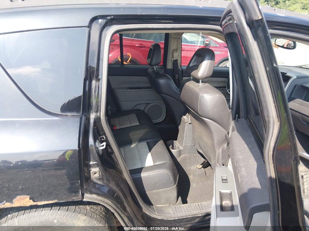 1J8FF57WX7D155960 2007 JEEP COMPASS photo no. 8
