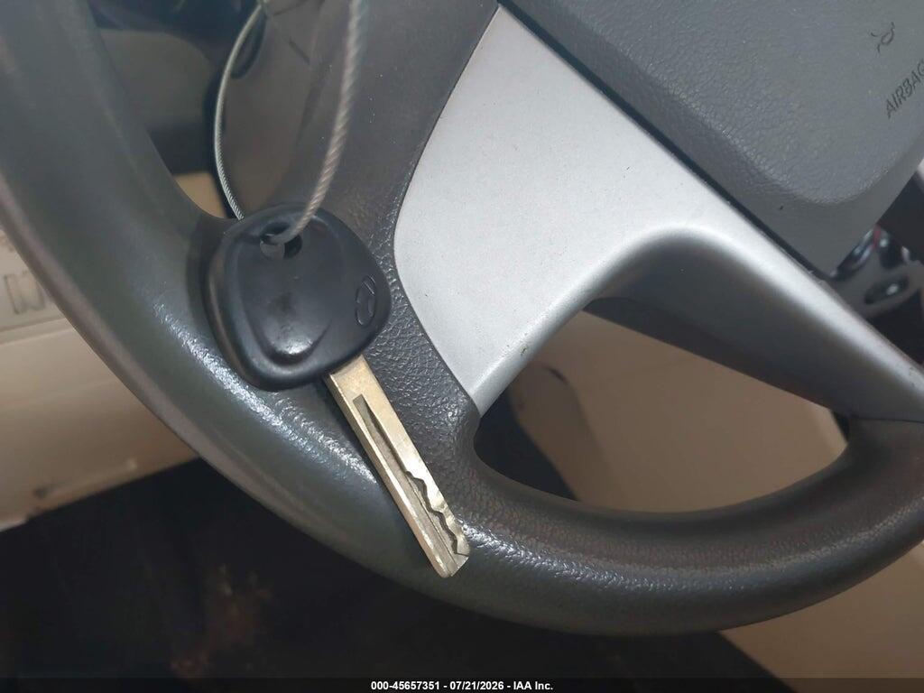 KMHCT4AE7DU523094 2013 HYUNDAI ACCENT photo no. 11