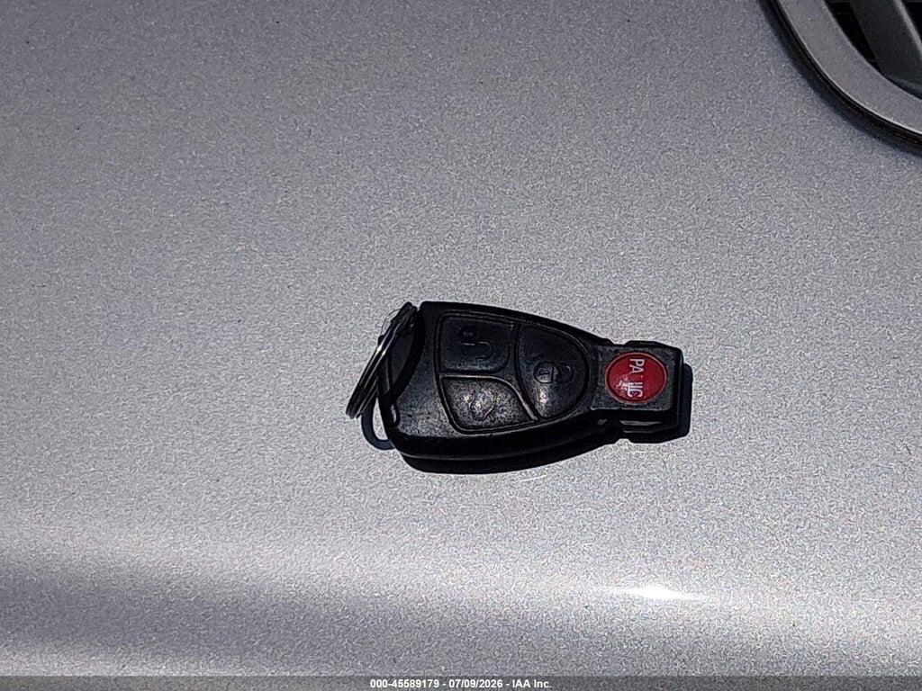 WDBUF65JX4A425860 2004 MERCEDES-BENZ E 320 photo no. 11