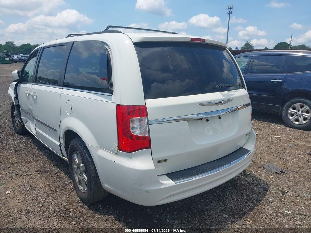 2C4RC1BG7DR556638 2013 CHRYSLER TOWN & COUNTRY photo no. 3