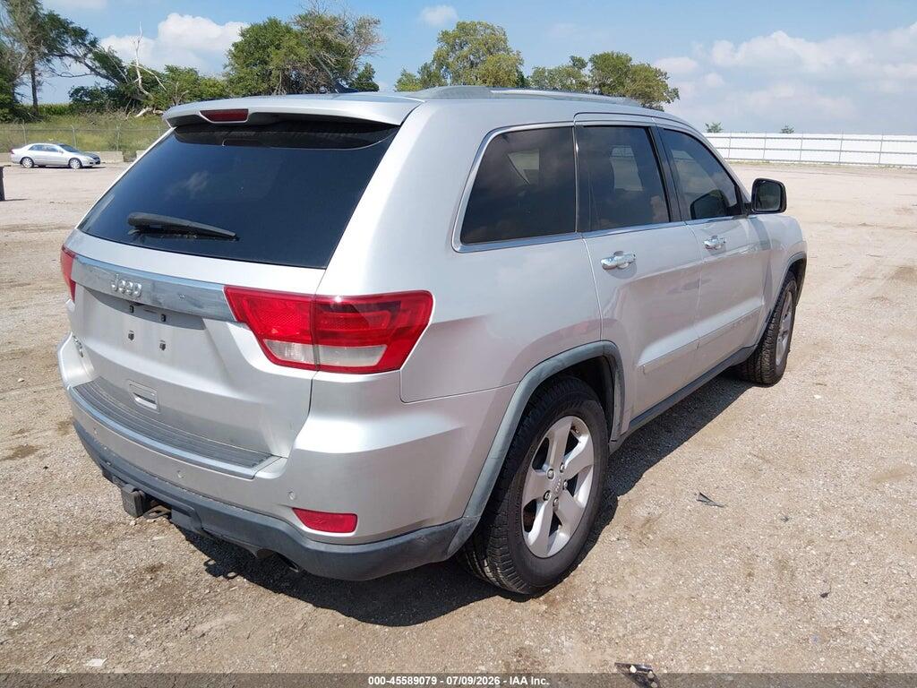 1J4RR6GT2BC607299 2011 JEEP GRAND CHEROKEE photo no. 4