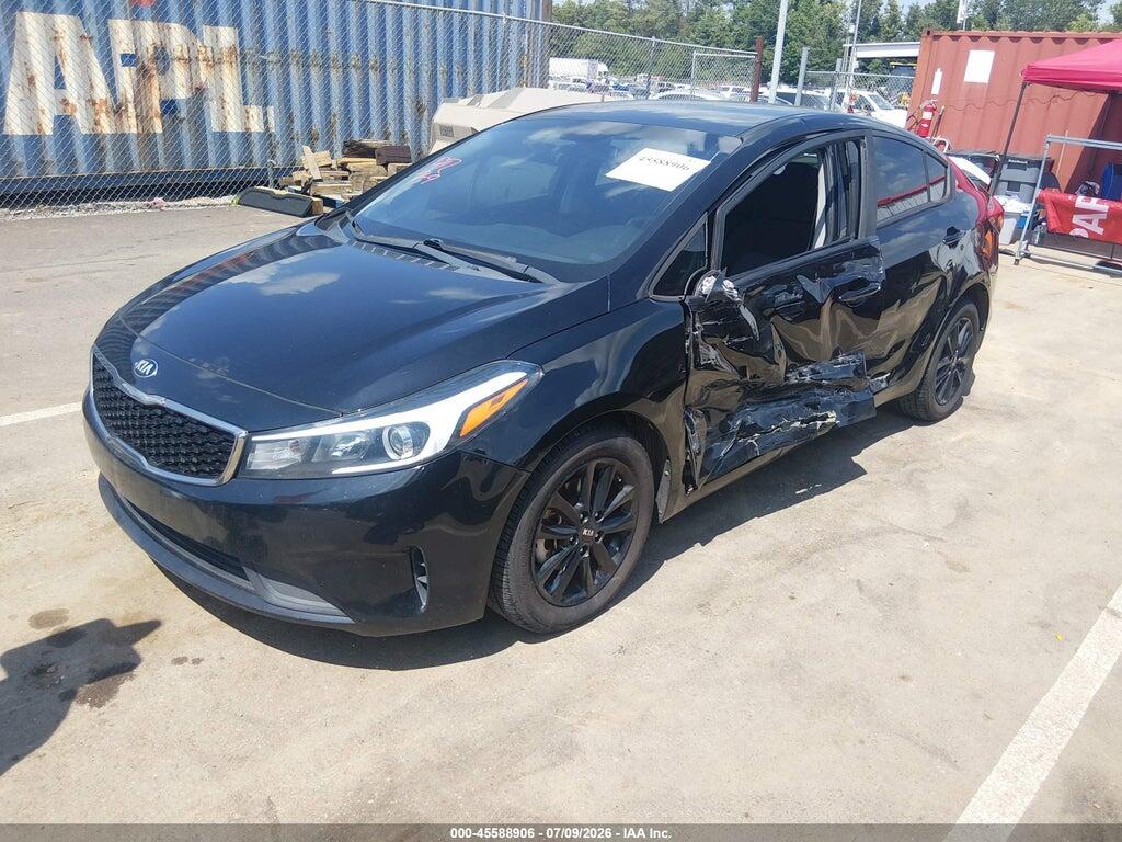 3KPFL4A77HE014498 2017 KIA FORTE photo no. 2