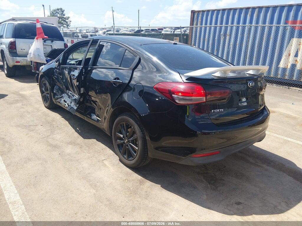 3KPFL4A77HE014498 2017 KIA FORTE photo no. 3