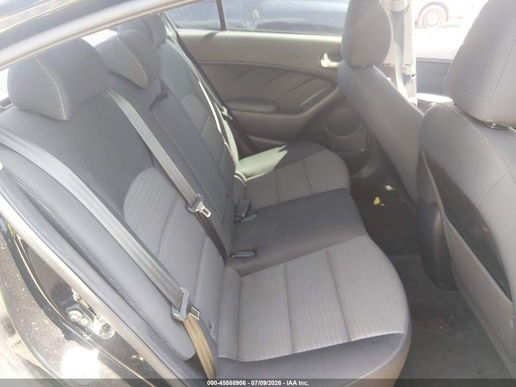 3KPFL4A77HE014498 2017 KIA FORTE photo no. 8