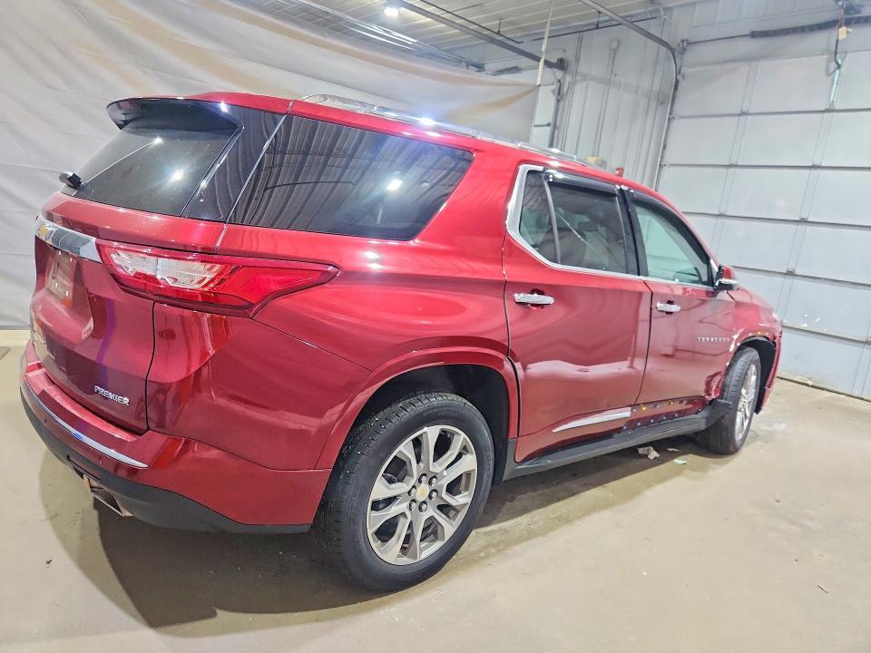 2020 CHEVROLET TRAVERSE PREMIER — Фото 3 из 13