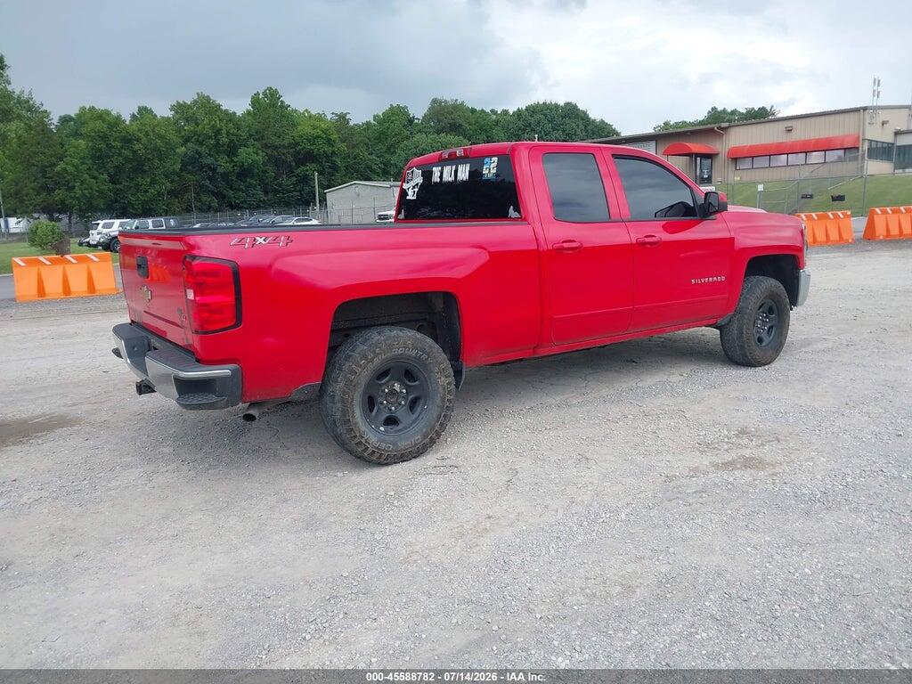 1GCVKREH3JZ320266 2018 CHEVROLET SILVERADO 1500 photo no. 4