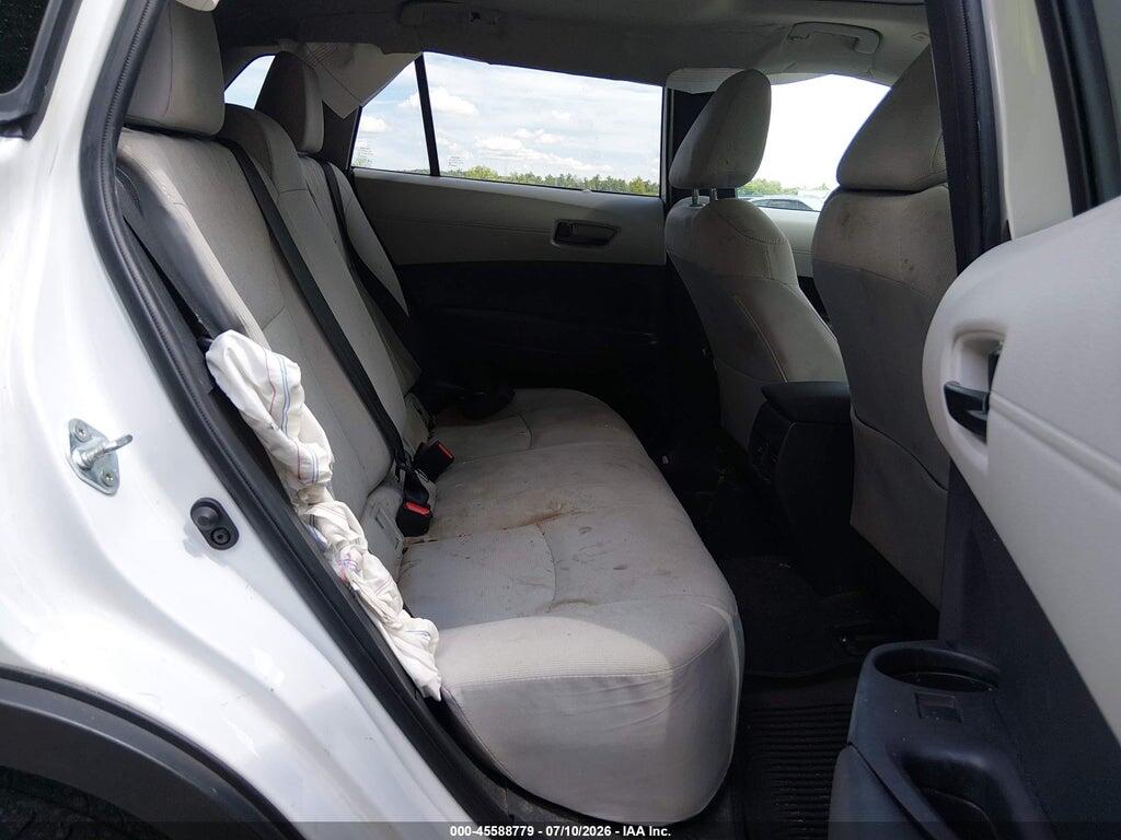 7MUBAABG8PV069344 2023 TOYOTA COROLLA CROSS photo no. 8