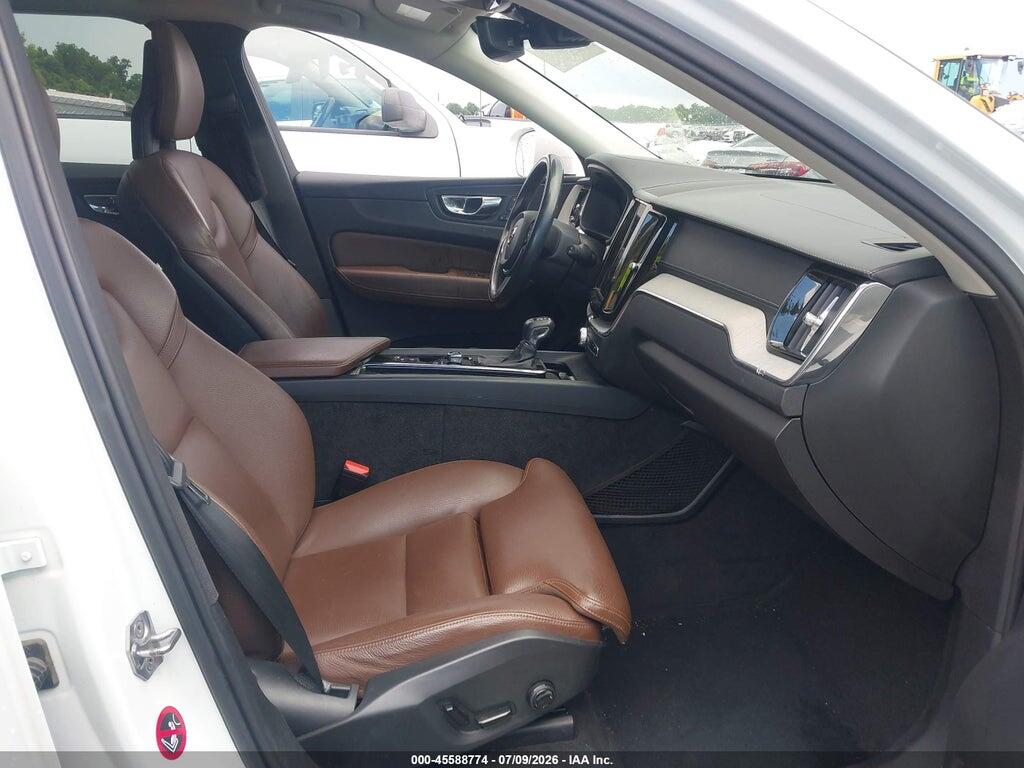 YV4102RL0J1004586 2018 VOLVO XC60 photo no. 5