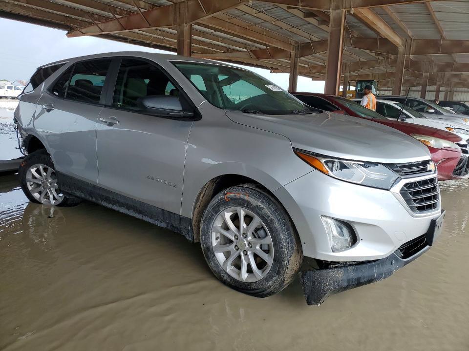 3GNAXHEV1LS589731 2020 CHEVROLET EQUINOX photo no. 4