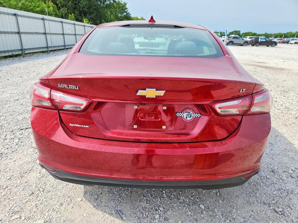 2020 CHEVROLET MALIBU LT — Фото 6 из 12