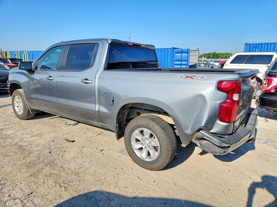 2020 CHEVROLET SILVERADO K1500 LT — Фото 2 из 12