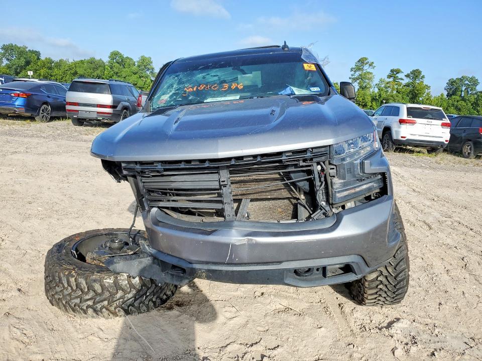 3GCUYEELXLG304432 2020 CHEVROLET SILVERADO photo no. 5