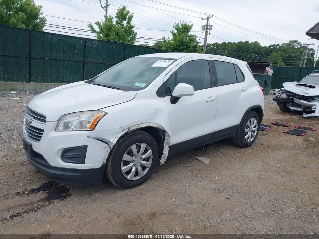 KL7CJKSBXFB069275 2015 CHEVROLET TRAX photo no. 2