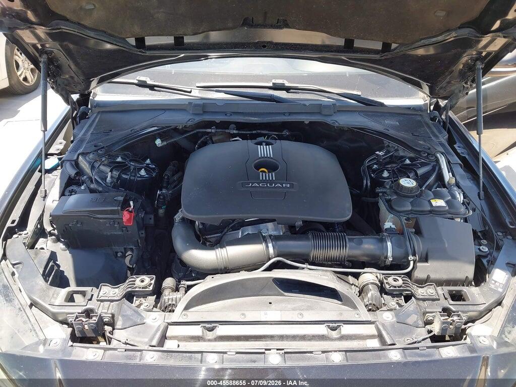 SAJAR4BG5HA947232 2017 JAGUAR XE photo no. 10