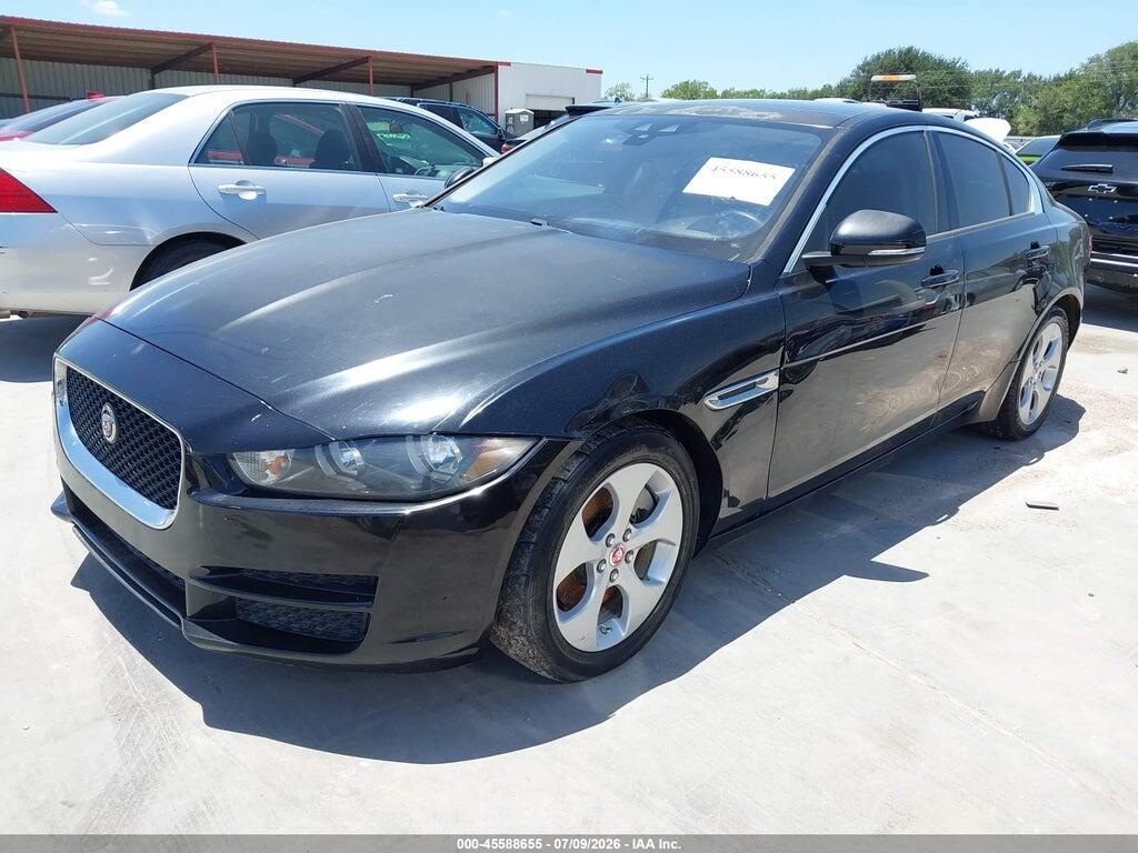 SAJAR4BG5HA947232 2017 JAGUAR XE photo no. 2