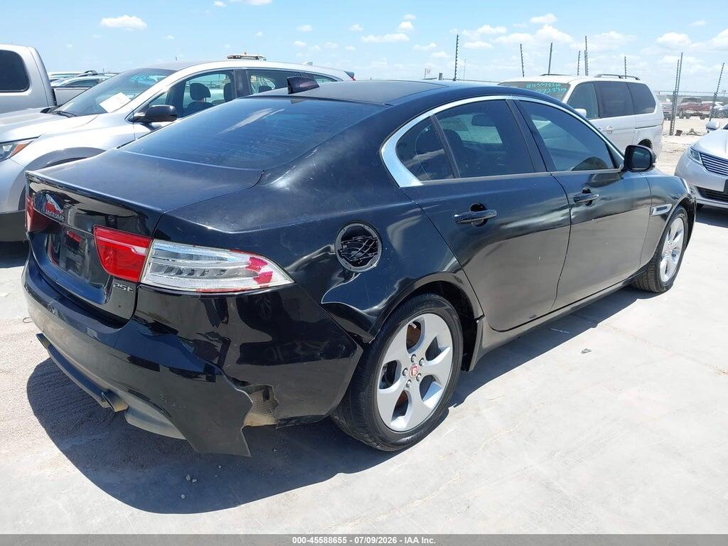 SAJAR4BG5HA947232 2017 JAGUAR XE photo no. 4