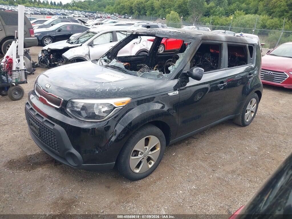 KNDJN2A21G7329907 2016 KIA SOUL photo no. 2