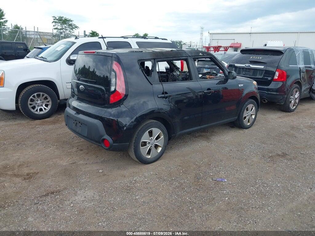 KNDJN2A21G7329907 2016 KIA SOUL photo no. 4