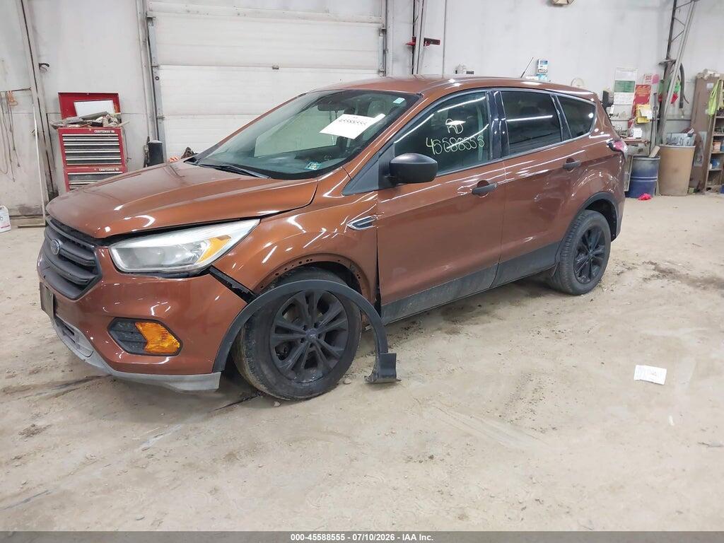 1FMCU0F75HUE13800 2017 FORD ESCAPE photo no. 2