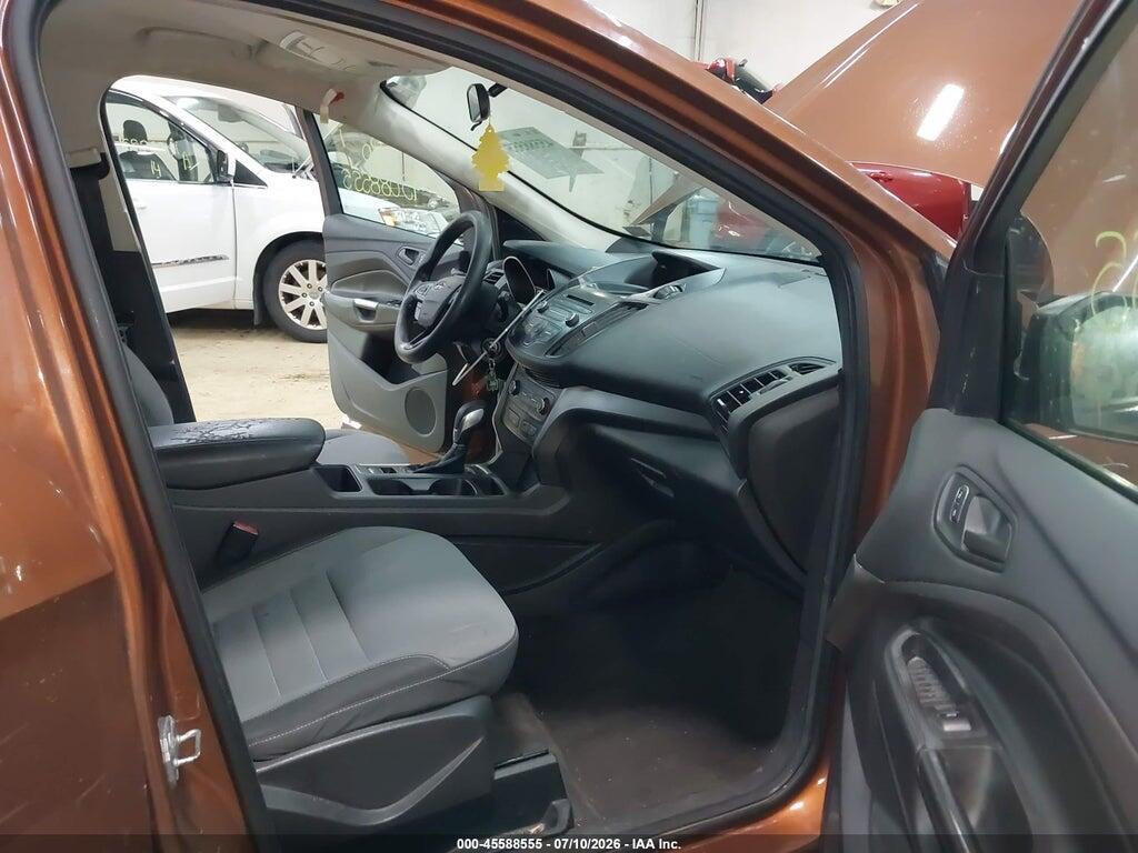 1FMCU0F75HUE13800 2017 FORD ESCAPE photo no. 5
