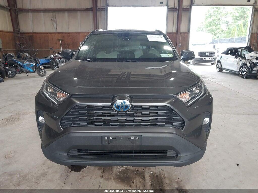 4T3R6RFV4MU008701 2021 TOYOTA RAV4 HYBRID photo no. 12