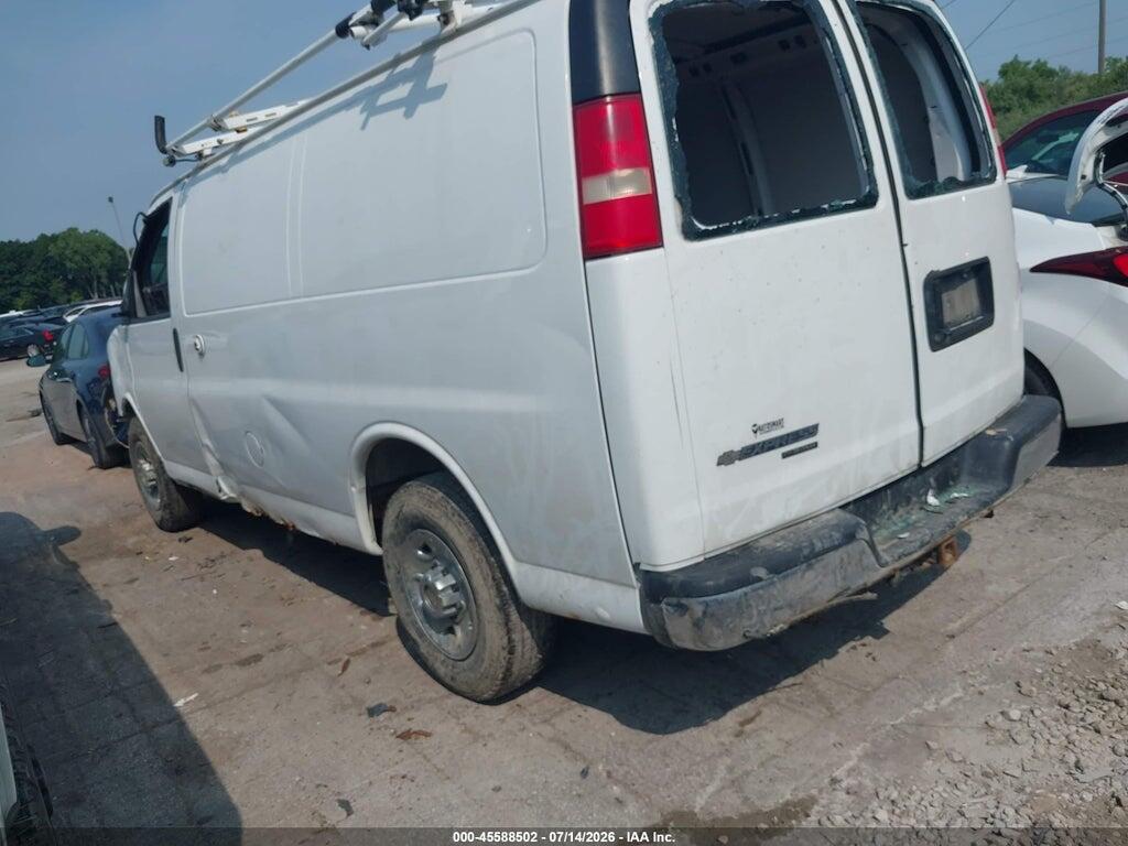 1GCWGFCAXE1146727 2014 CHEVROLET EXPRESS 2500 photo no. 3