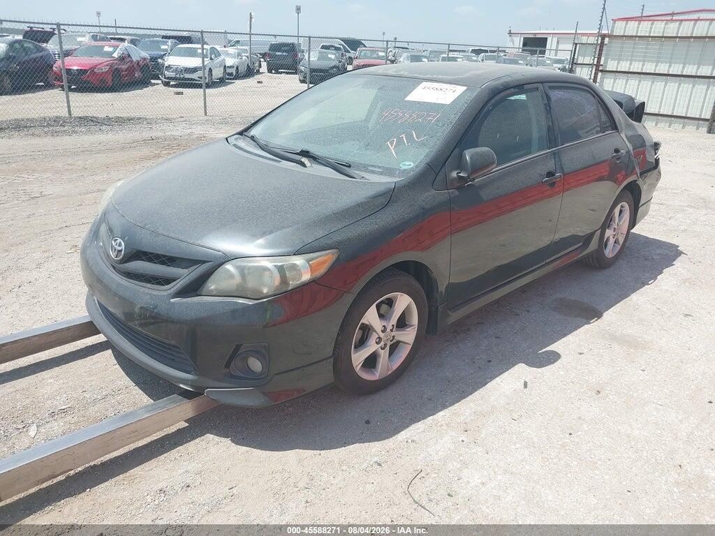 5YFBU4EE8DP122187 2013 TOYOTA COROLLA photo no. 2