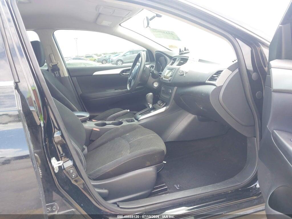 3N1AB7AP2JY330025 2018 NISSAN SENTRA photo no. 5