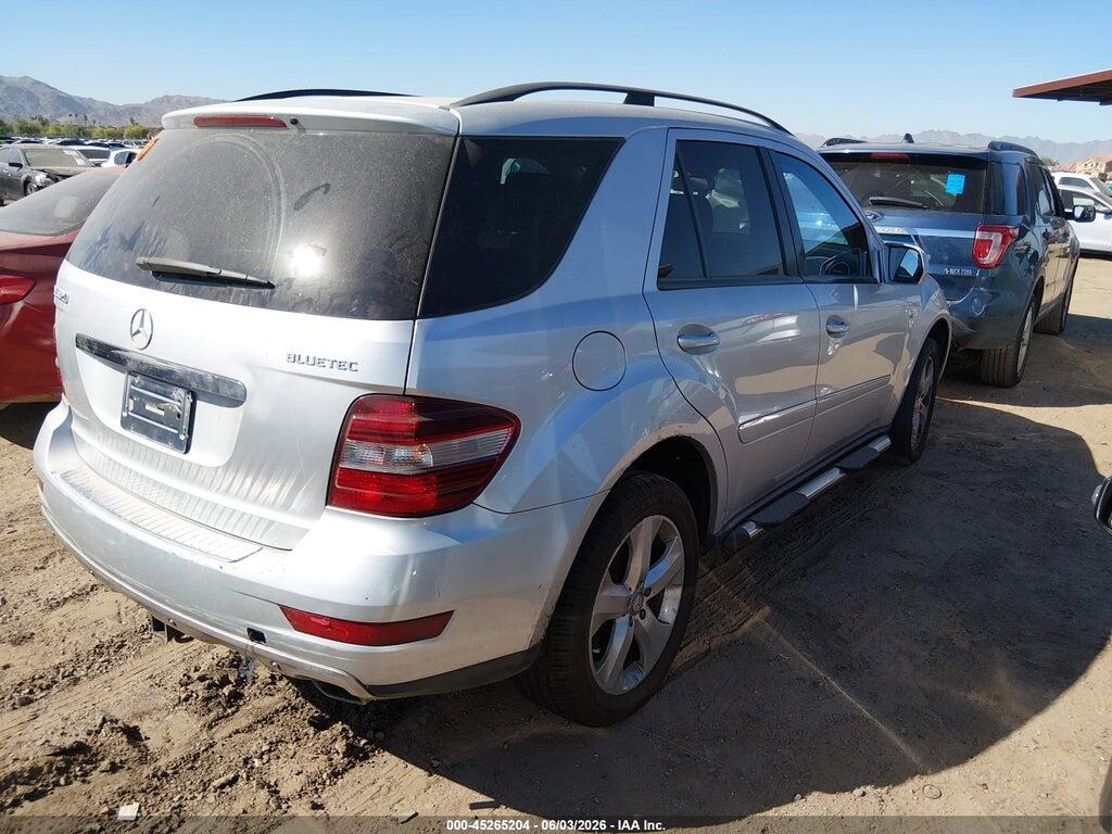 4JGBB25E59A493082 2009 MERCEDES-BENZ ML 320 BLUETEC photo no. 4