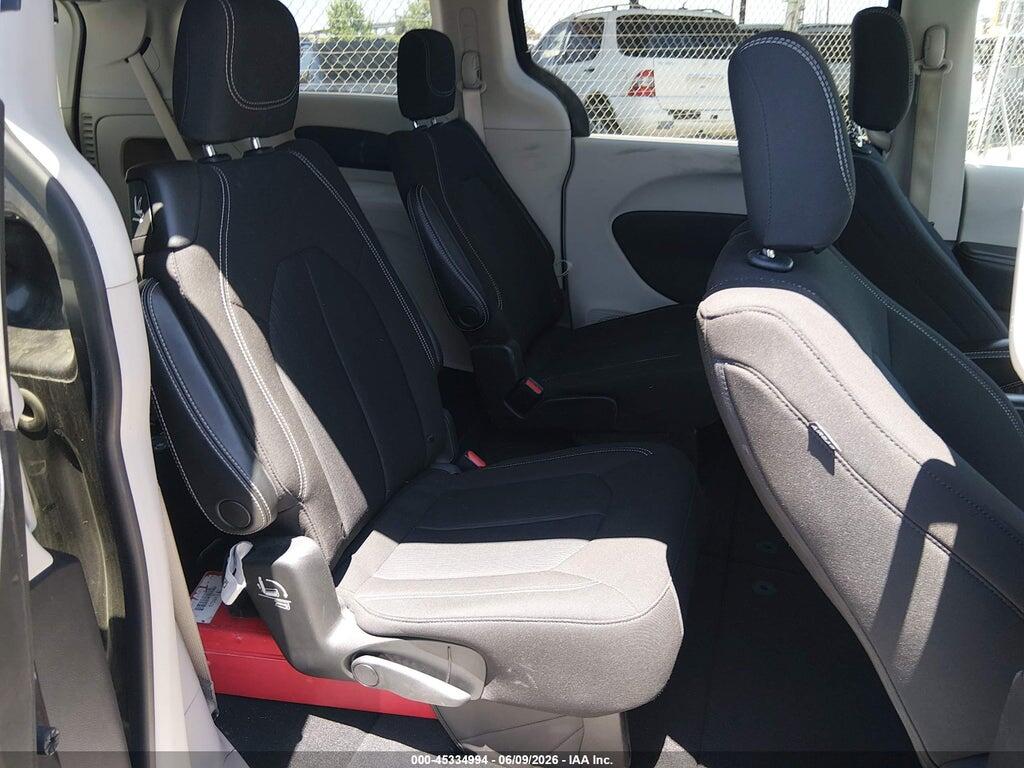 2C4RC1CG6LR252536 2020 CHRYSLER VOYAGER photo no. 8