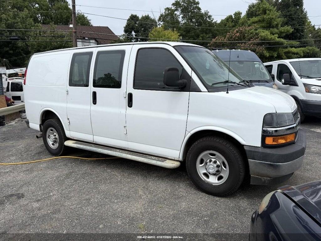 1GCWGAFG2J1908476 2018 CHEVROLET EXPRESS 2500 photo no. 1