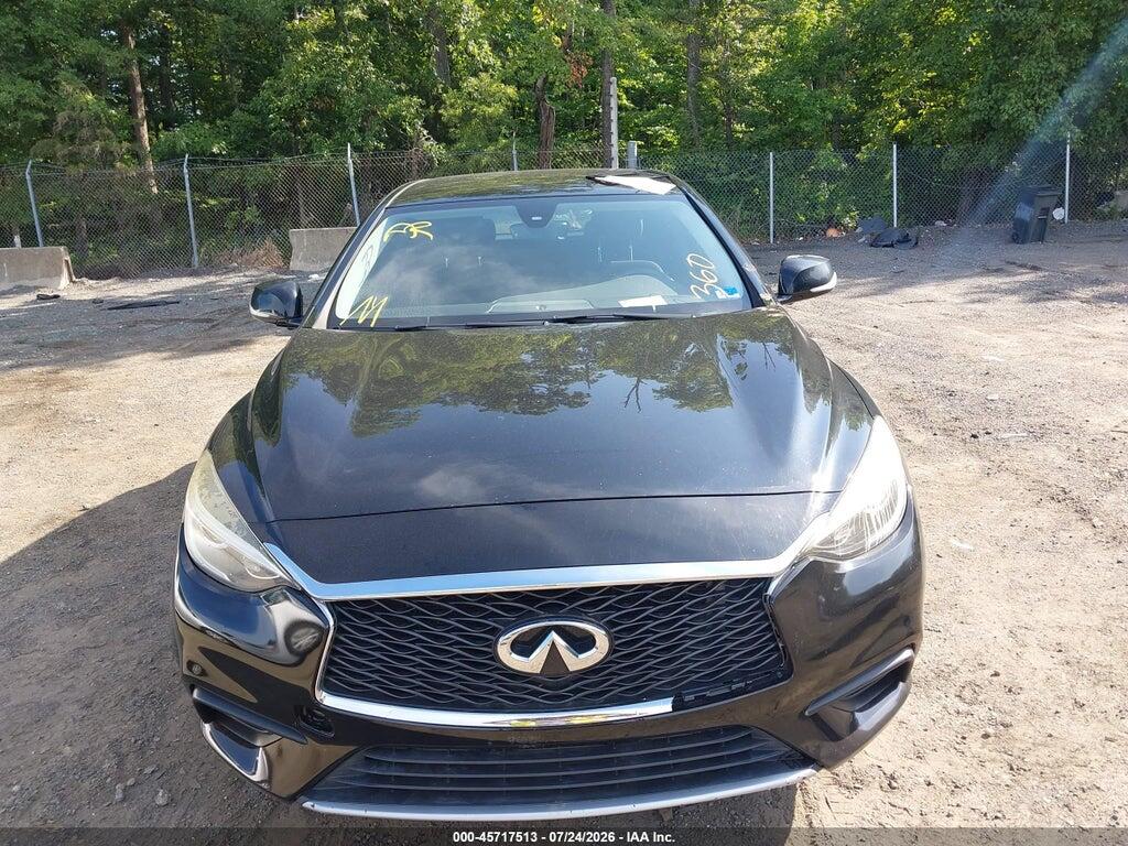 SJKCH5CP7HA017361 2017 INFINITI QX30 photo no. 6