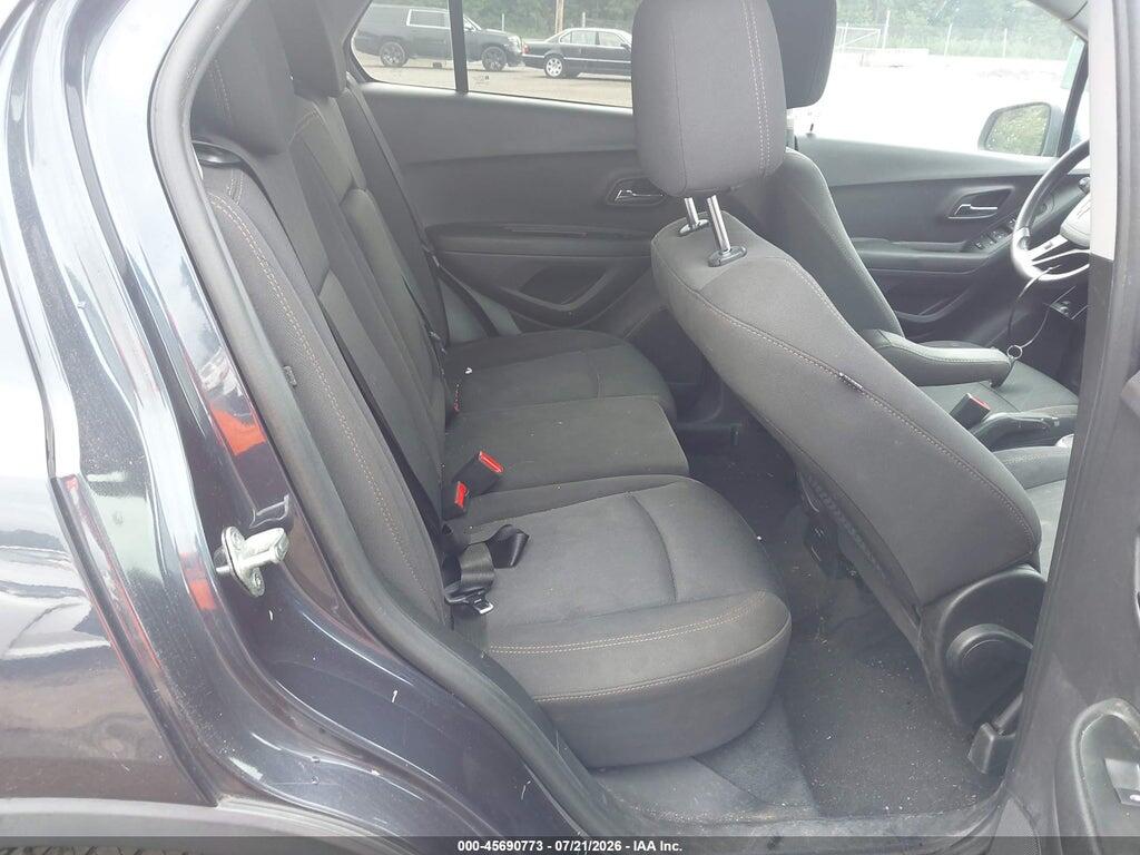 3GNCJLSB7KL145639 2019 CHEVROLET TRAX photo no. 8