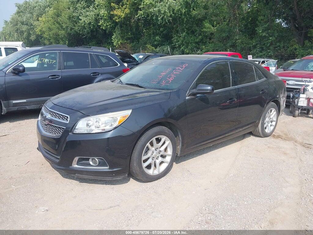 1G11F5RR4DF113530 2013 CHEVROLET MALIBU photo no. 2