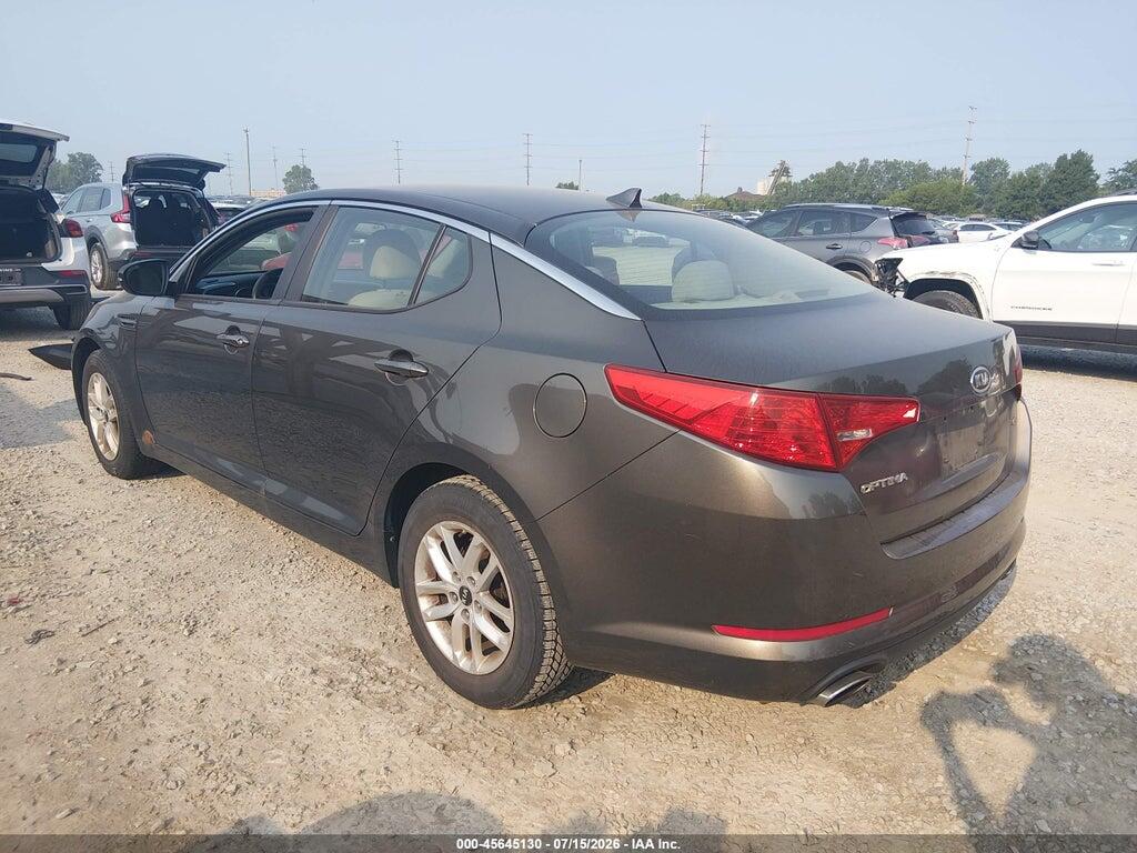 KNAGM4A76B5121074 2011 KIA OPTIMA photo no. 3