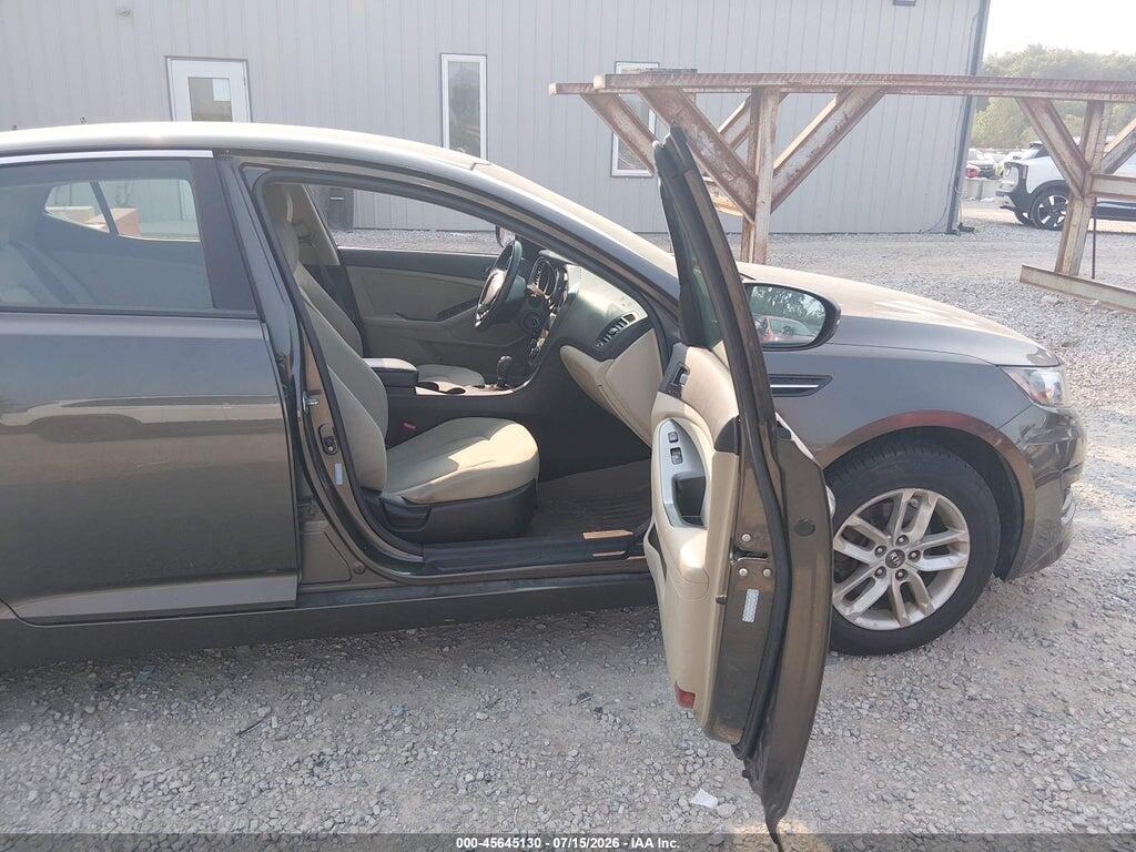 KNAGM4A76B5121074 2011 KIA OPTIMA photo no. 5