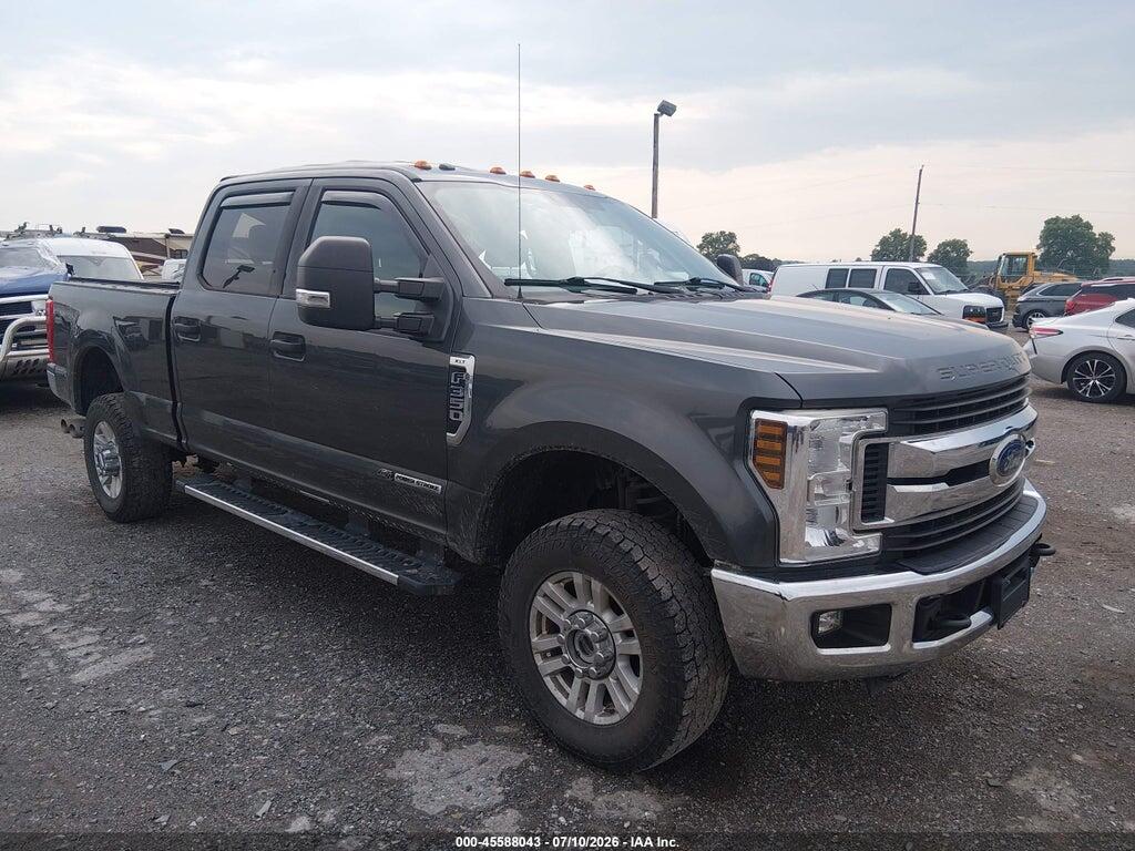 1FT8W3BT1JEB34675 2018 FORD F-350 photo no. 1
