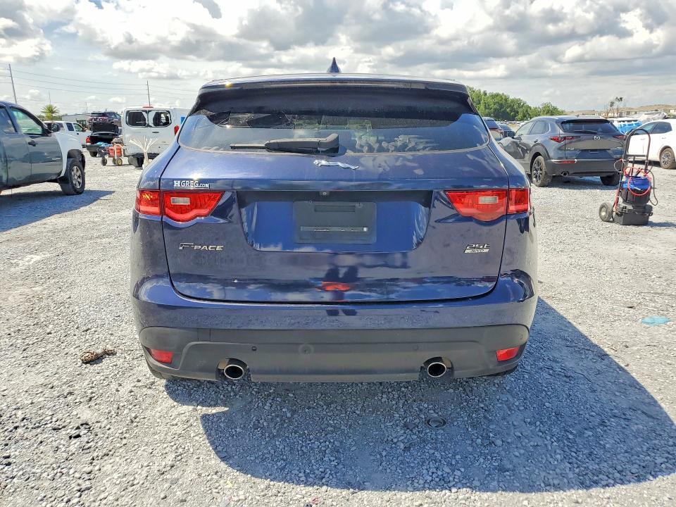 2018 JAGUAR F-PACE PRESTIGE — Фото 6 из 13