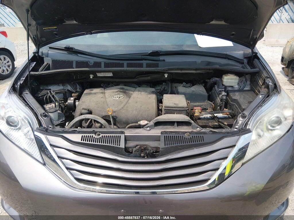 5TDKZ3DC2HS836017 2017 TOYOTA SIENNA photo no. 10