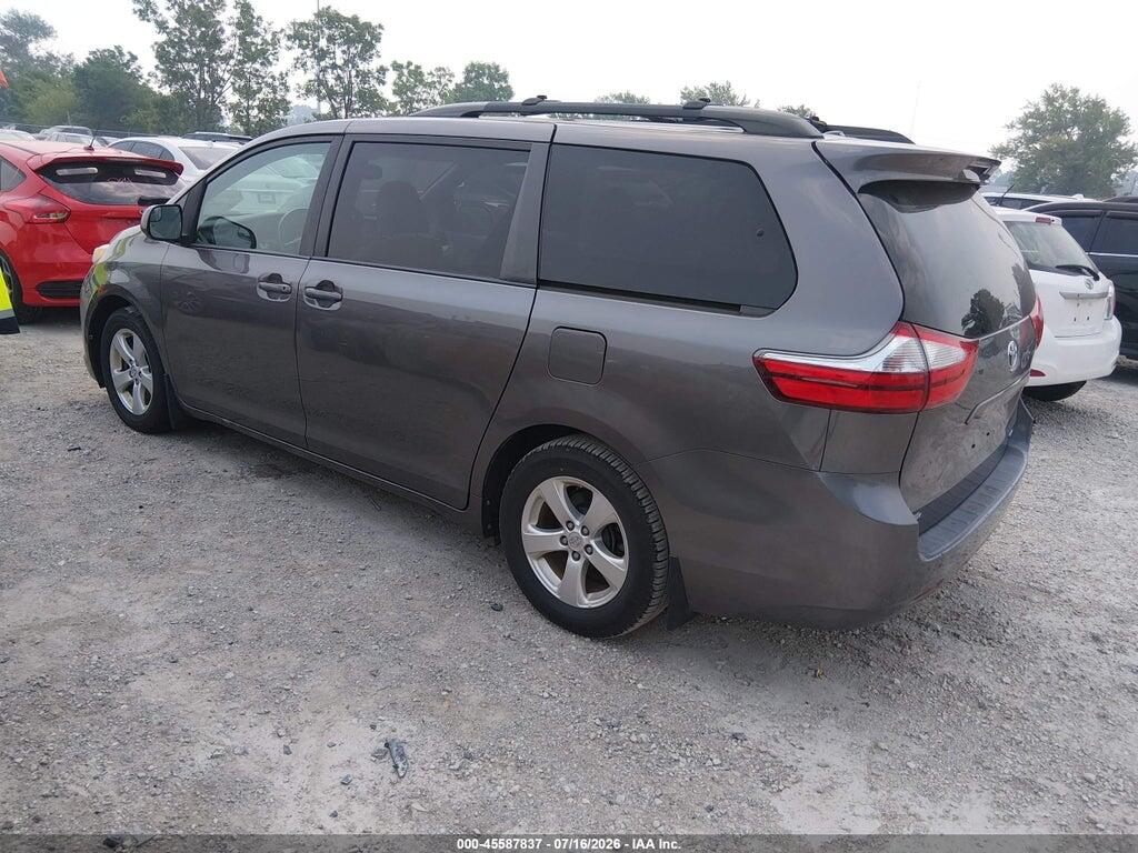 5TDKZ3DC2HS836017 2017 TOYOTA SIENNA photo no. 3