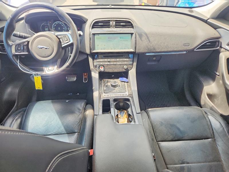 SADCL2FN0JA240295 2018 JAGUAR F-PACE photo no. 8