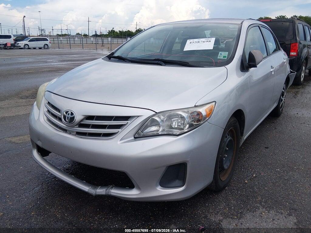 5YFBU4EE6DP126769 2013 TOYOTA COROLLA photo no. 2