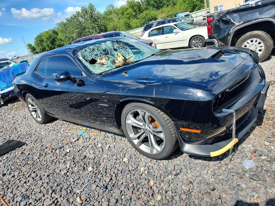 2020 DODGE CHALLENGER R/T — Фото 4 из 12