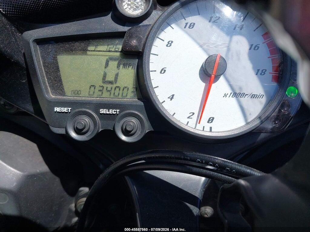 JYARJ06E35A030209 2005 YAMAHA YZFR6 photo no. 7