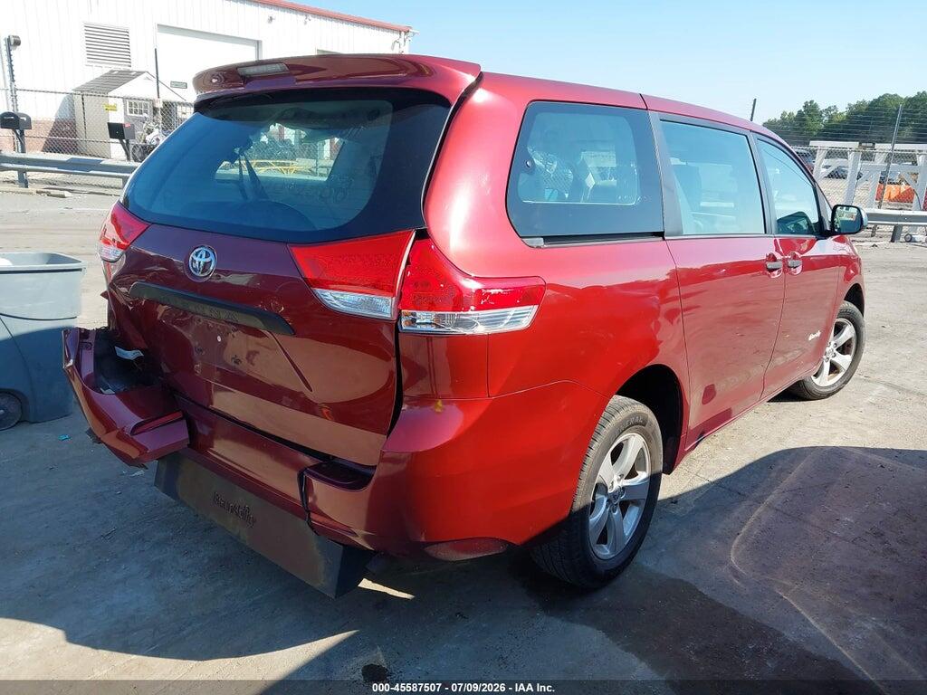 5TDZK3DC2ES490839 2014 TOYOTA SIENNA photo no. 4