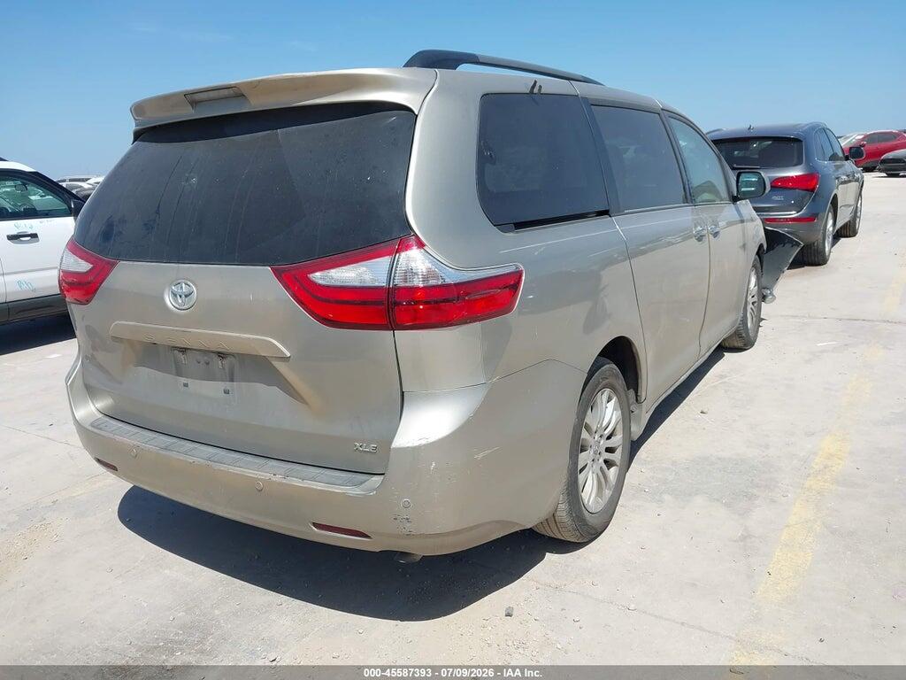 5TDYK3DC6GS741912 2016 TOYOTA SIENNA photo no. 4